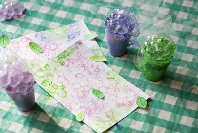 Create with Me! Bubbling Botanicals